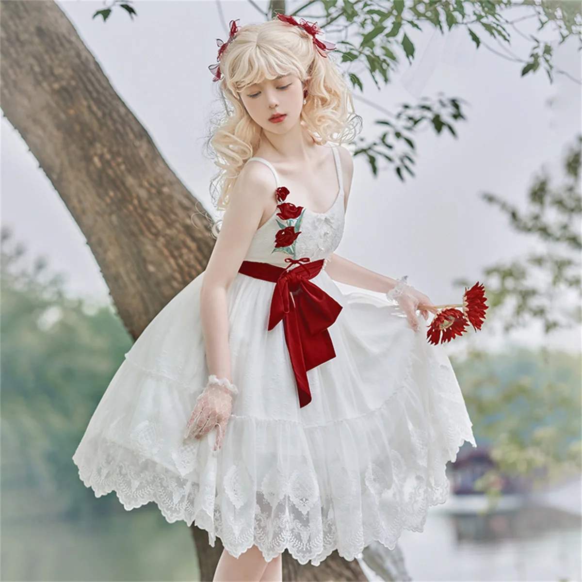 

Gentle Pastoral Style Sweet Loli Cosplay Lolita Jsk Kawaii Girls White Embroidery Mesh Ribbon Bow Belt Pearl Rose Backless Dress