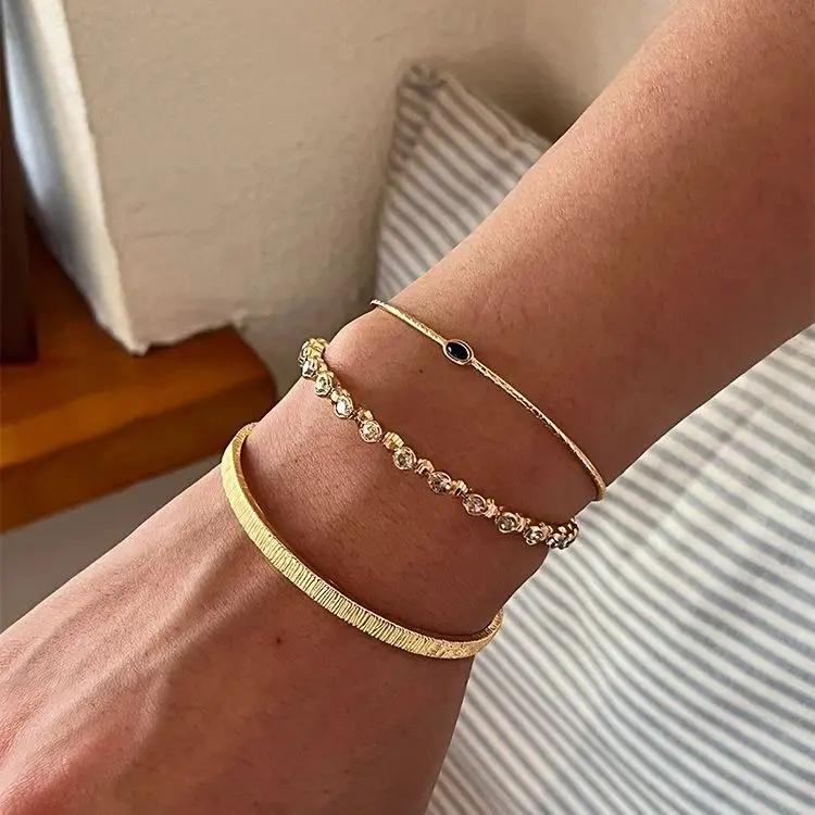 

Medium-old gold vertical pattern fine bracelet retro simple stacked opening vintage hand jewelry