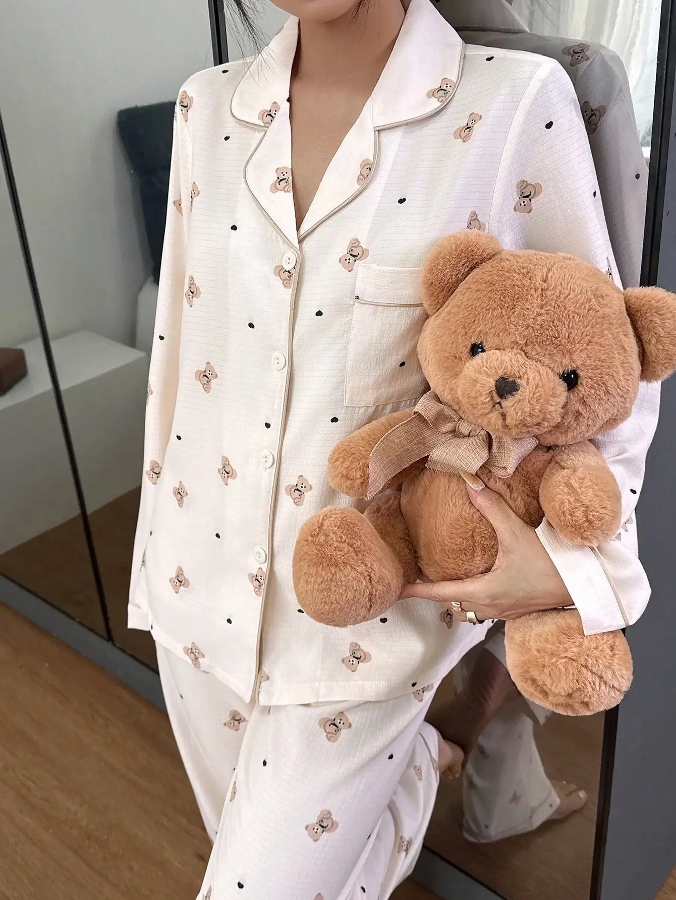 

Женский пижамный комплект с принтом медведя и отложным воротником - мягкая хлопковая одежда для сна