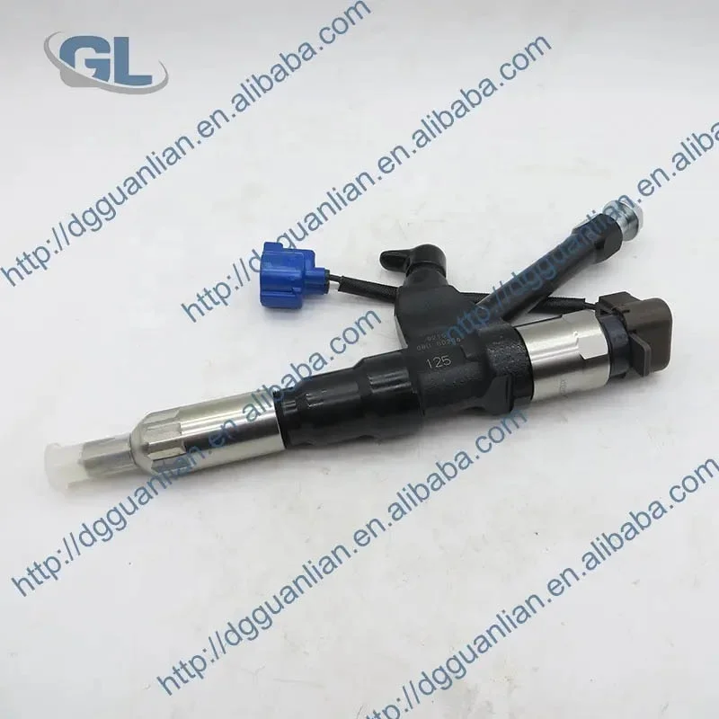 High Quality Fuel Injector 095000-5210 095000-5213 095000-5215 23910-1252 23670-E0350 23670-E0351 For HINO P11C