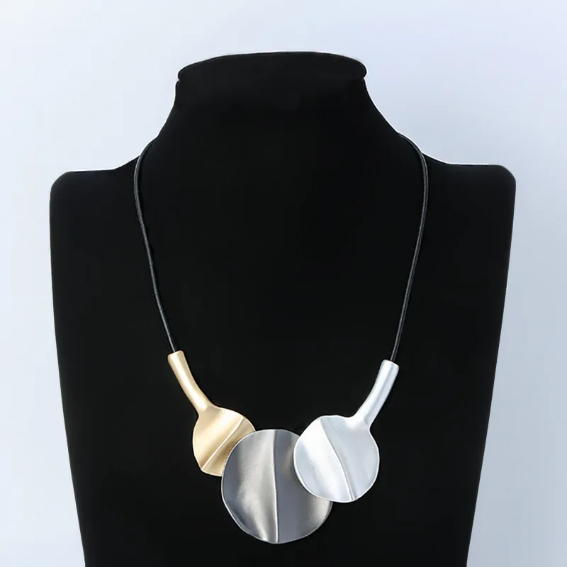 

DIY accessories new metal necklace, alloy popular jewelry, European and American exaggerated necklace, high-end jewelry, contras