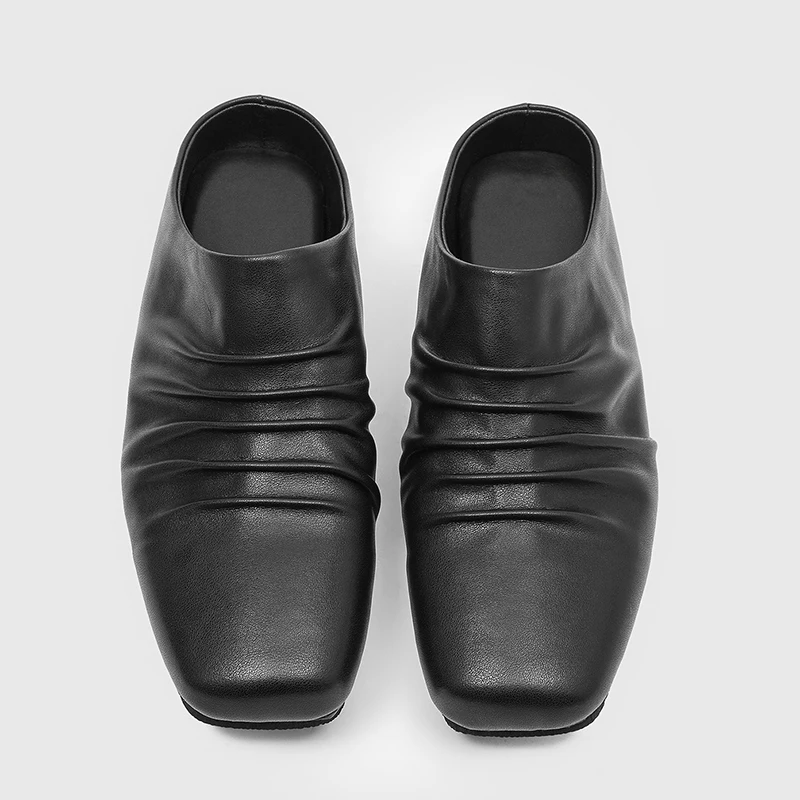 Men Summer Boken Shoes with Square Toe Flat Bottom Soft Pleated Breathable Personalized Trendy Slippers for Commuting