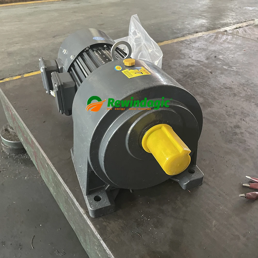 30KW High Efficiency Generator, Low Speed 380V 220V Output Voltage 3-Phase Gearless Permanent Magnet Alternator with Reducer