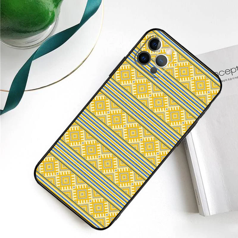 Ukrainian Embroidery Pattern Phone Case For iPhone 14 11 12 13 Pro X XR XS Max 6 6S 7 8 Plus SE 2020 Back Cover