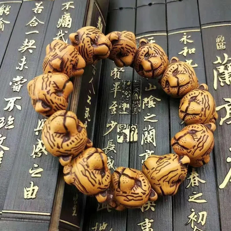 Peach wood , carved for men, walnut tiger head bracelet, niche, rare, nostalgic, purple gold