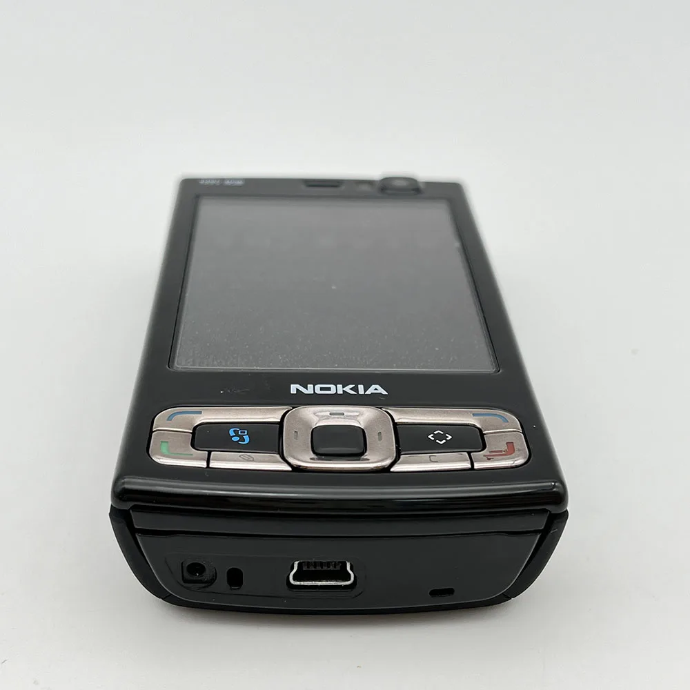 هاتف Nokia N95 الأصلي بسعة 8 جيجابايت مصنوع في فنلندا يدعم اللغة الإنجليزية وحالة جيدة