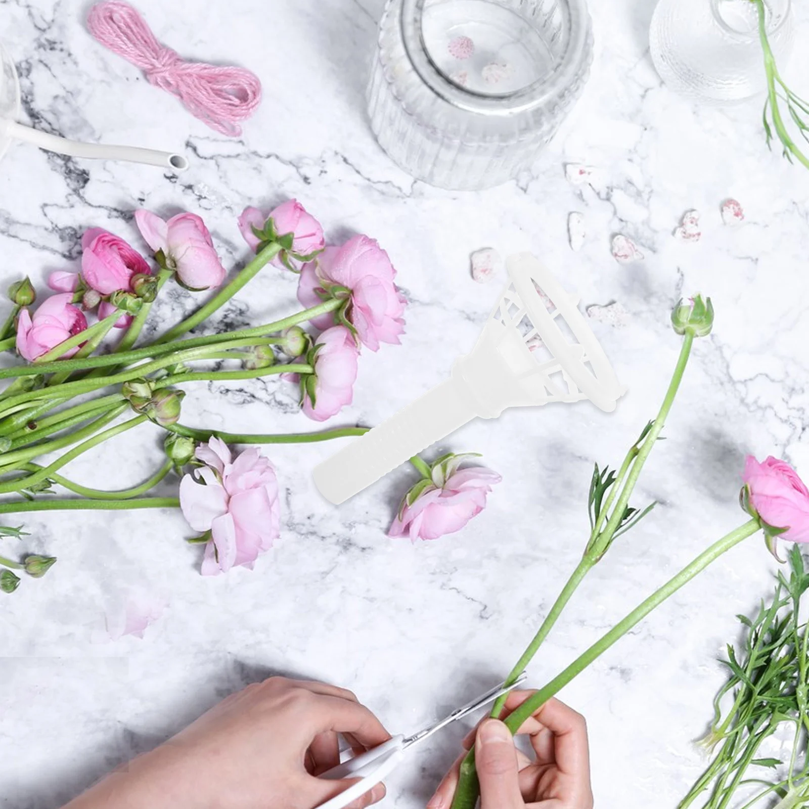 

Bridal Bouquet Holder DIY Wedding Flower Arrangement Handheld Floral Handle Comfortable Grip Durable Easy Carry Bridal Accessory