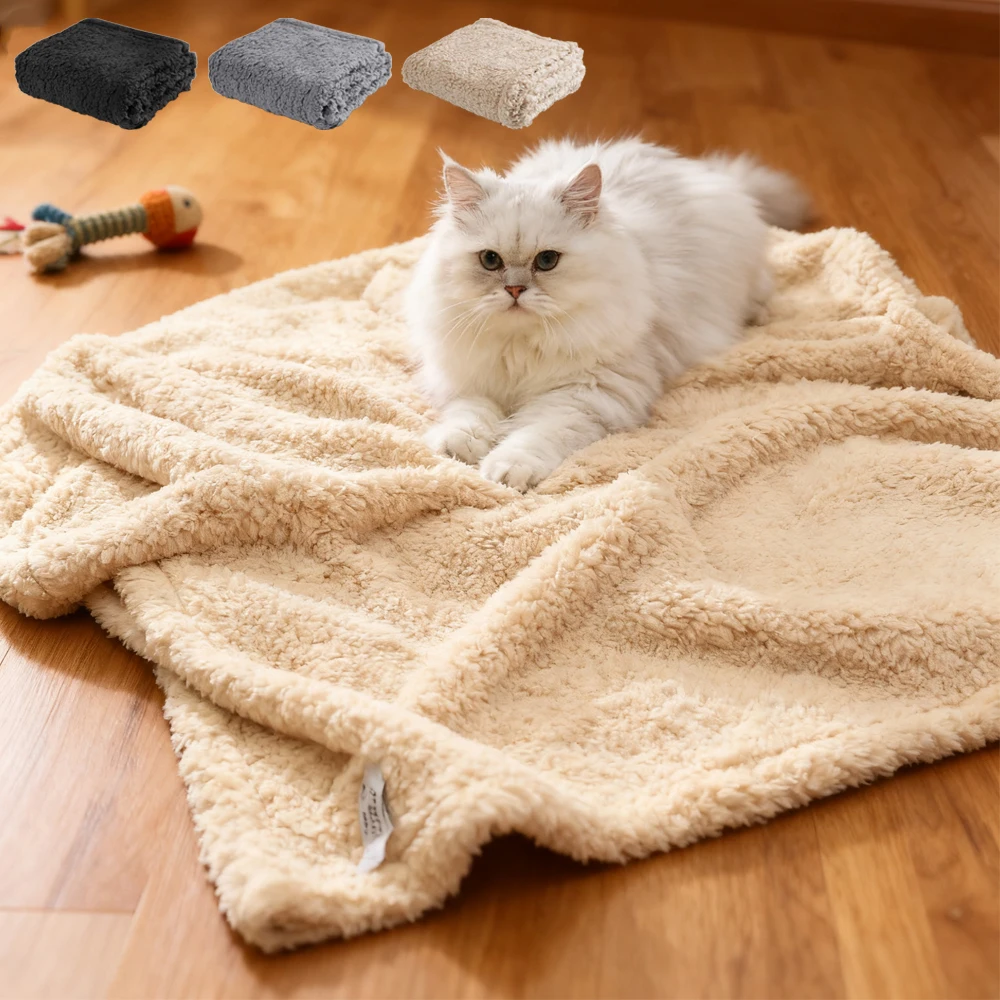 

Warm Soft Fluffy Pet Blanket Pet Mat Thickened Flannel Velveteen Blankets Comfortable Blanket for Small Medium Large Dogs Cats
