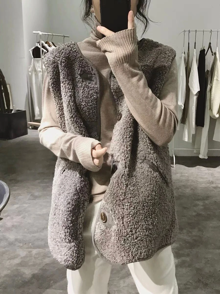 ラムファーベスト レディース レザー＆ファー インテイテッド 新作 2024年春 韓国版 ふわふわベスト ジャケット アウターウェア ショルダーパッド