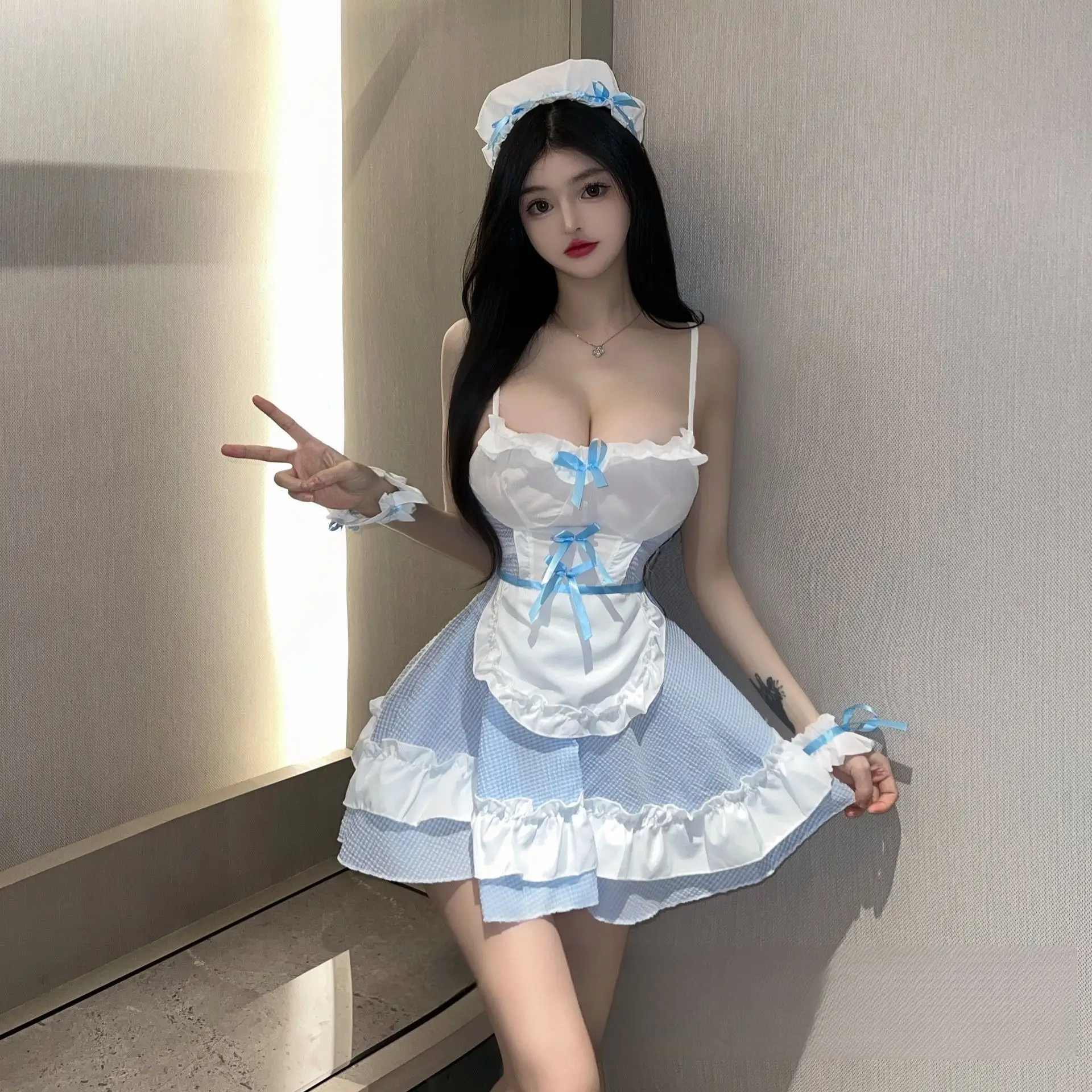 

Sex lingerie water blue maid outfit sex uniform temptation open file free pajamas sexy women's pajamas