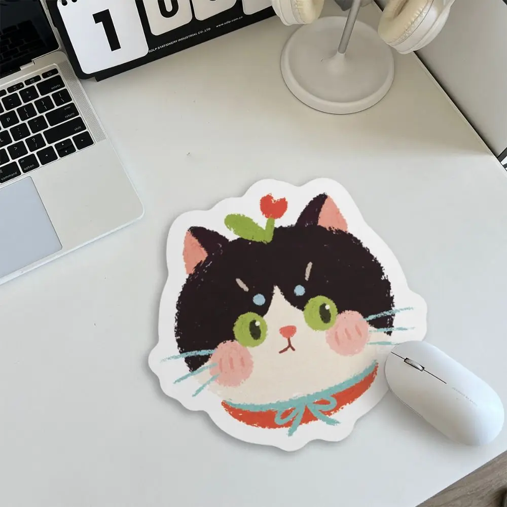 Creative Cute Cat Cute Mouse Pad Anti-slip Thickened Desk Cushion Comfortable Natural Rubber Girls Mousepad Gifts