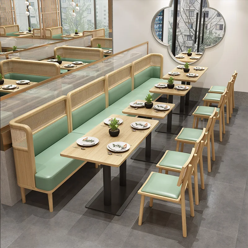 Magasin de barbecue en pot chaud en libre-service, restaurant de siège de carte, restaurant de nourriture japonaise, table et chaise en rotin en bois massif