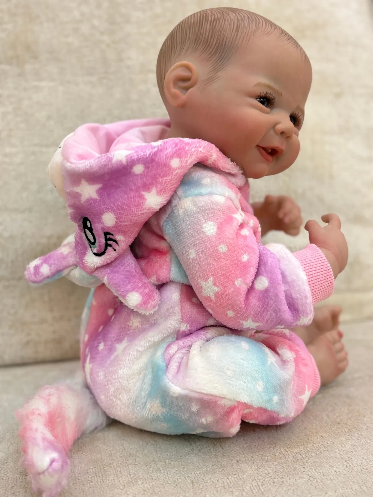 18 인치 실물 같은 다시 태어난 아기 인형 소녀 비비안 수제 베베 페인트 머리 신생아 인형 어린이 생일 선물