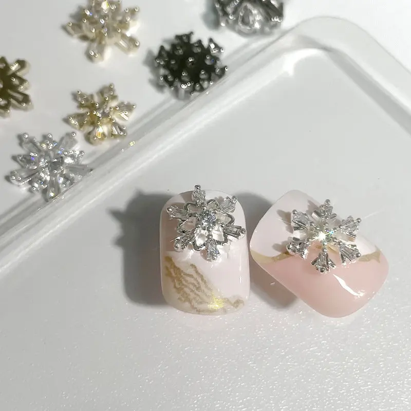 10pcs/lot Christmas Snowflake Zircon Rhinestones Manicure Nail Art Parts Jewelry Decorations Nails Accessories Charms Supplies