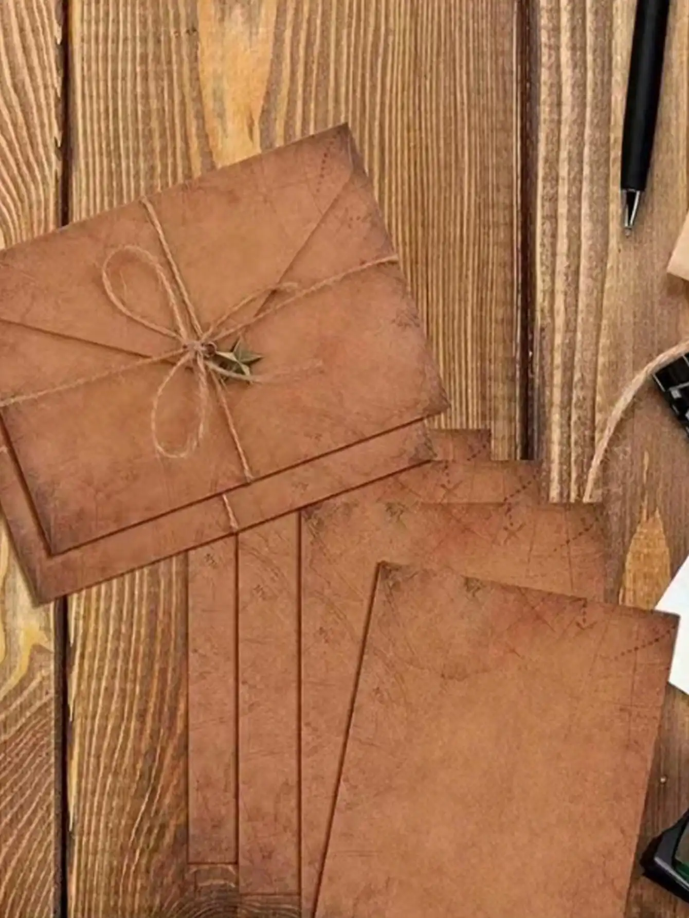 60-Piece Vintage Stationery Set – A5 Kraft Paper & Envelopes with Retro Accessories for Letters & Invitations