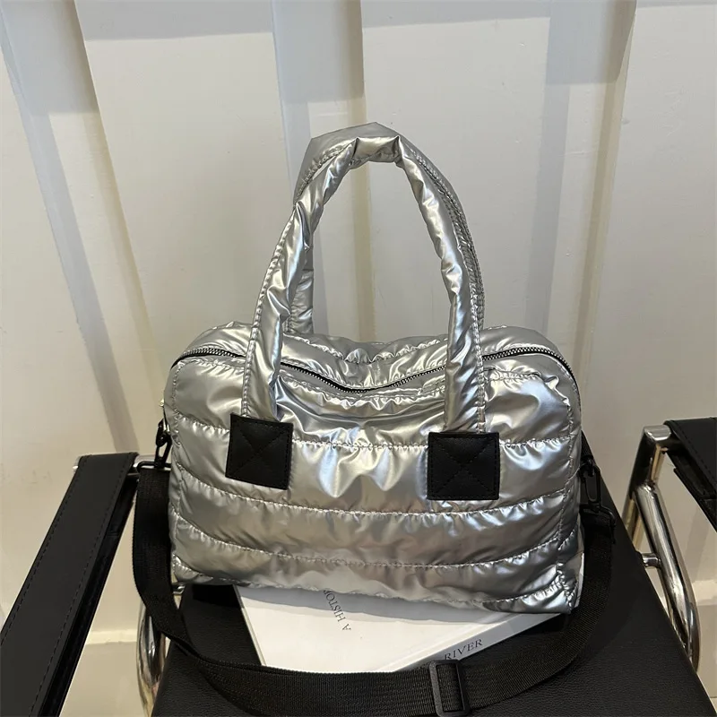 

‌2025 Trendy Embroidery Padded Tote Bag - Oversized Lazy Chic Shoulder Bag for Women, Winter Essentials & Daily Use‌