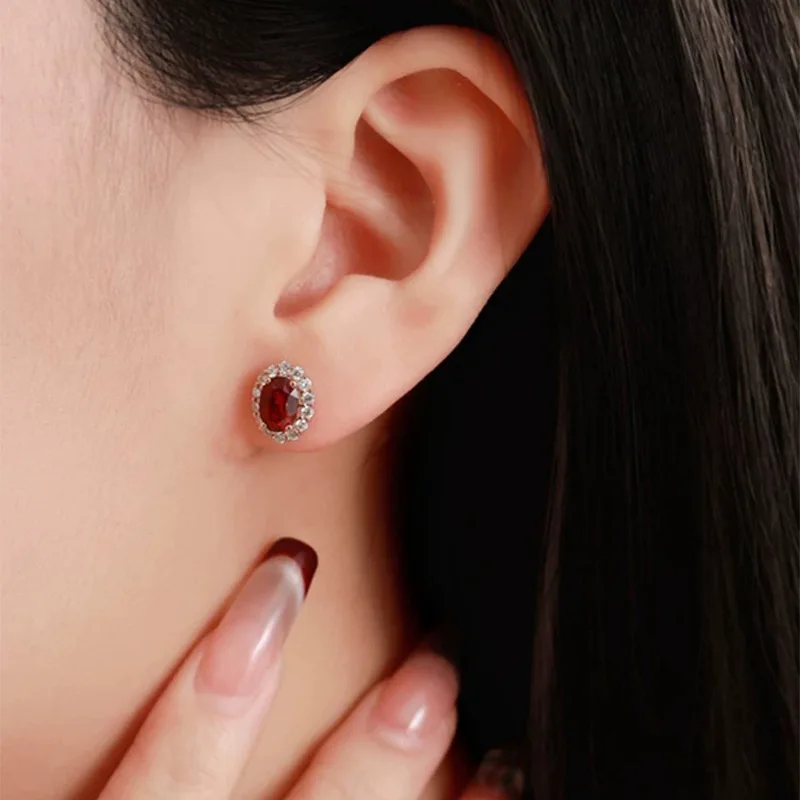 New cultivation 100% S925 silver 5 * 7mm oval pigeon blood red earrings rose gold surround fashionable wedding jewelry