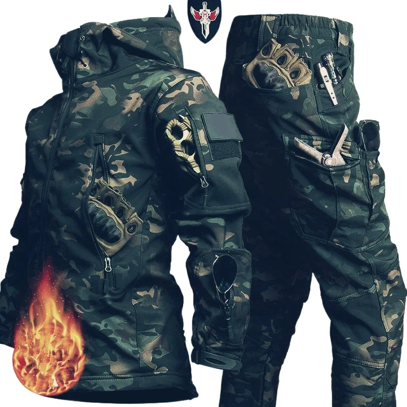 Variant: Black Camo 