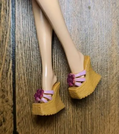 High Heels Puppe flache Füße Schuhe weiße Stiefel Geschenke Zubehör für Ihre 1/6 Barb Puppen TpQ88 – Detail 15