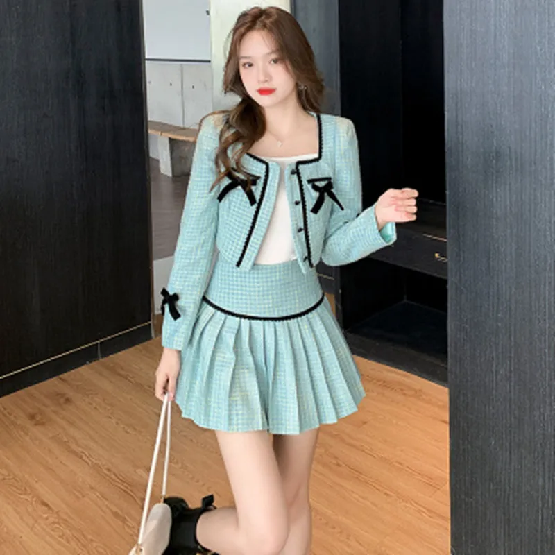 Autumn Winter Korean Sweet Tweed 2 Piece Set Women Bow Heart Button Short Jacket Coat + High Waist Mini Pleated Skirt Suit