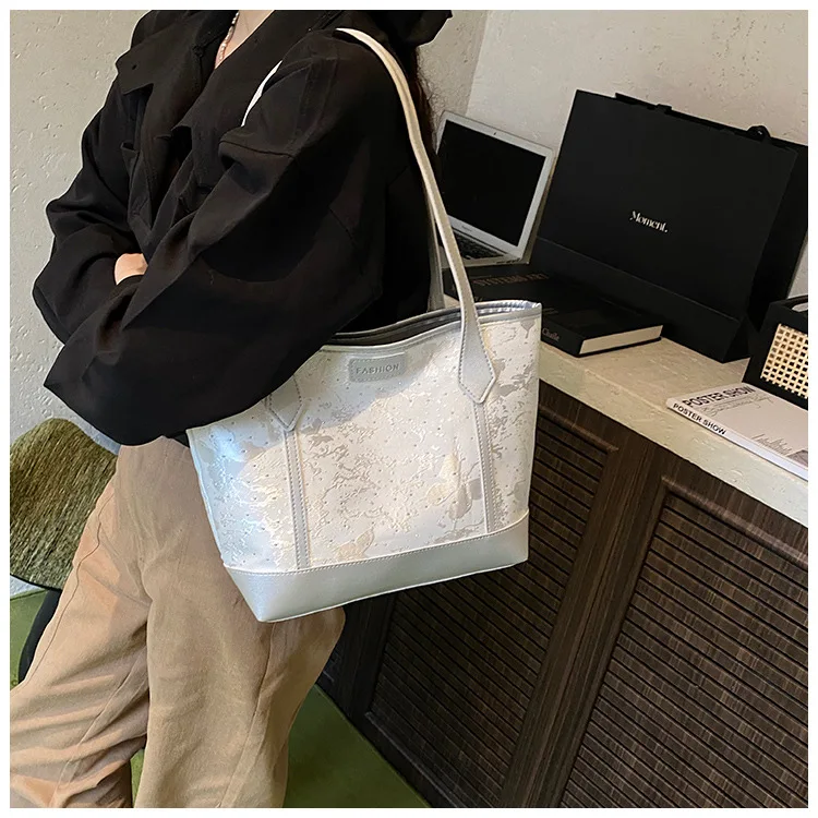 

Новая женская большая сумка — большая — вместимость, модная, модная, повседневная, на плечо и руке — для переноски на работу