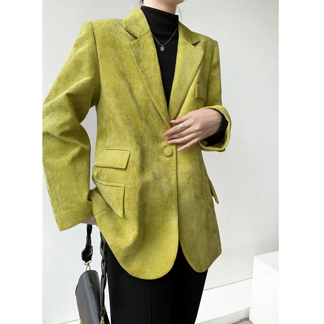 Green Corduroy Suit Jacket Women Spring Aututmn 2024 New Winter Korean Oversized Blazer Jacket Chic Solid Outwear Blaser