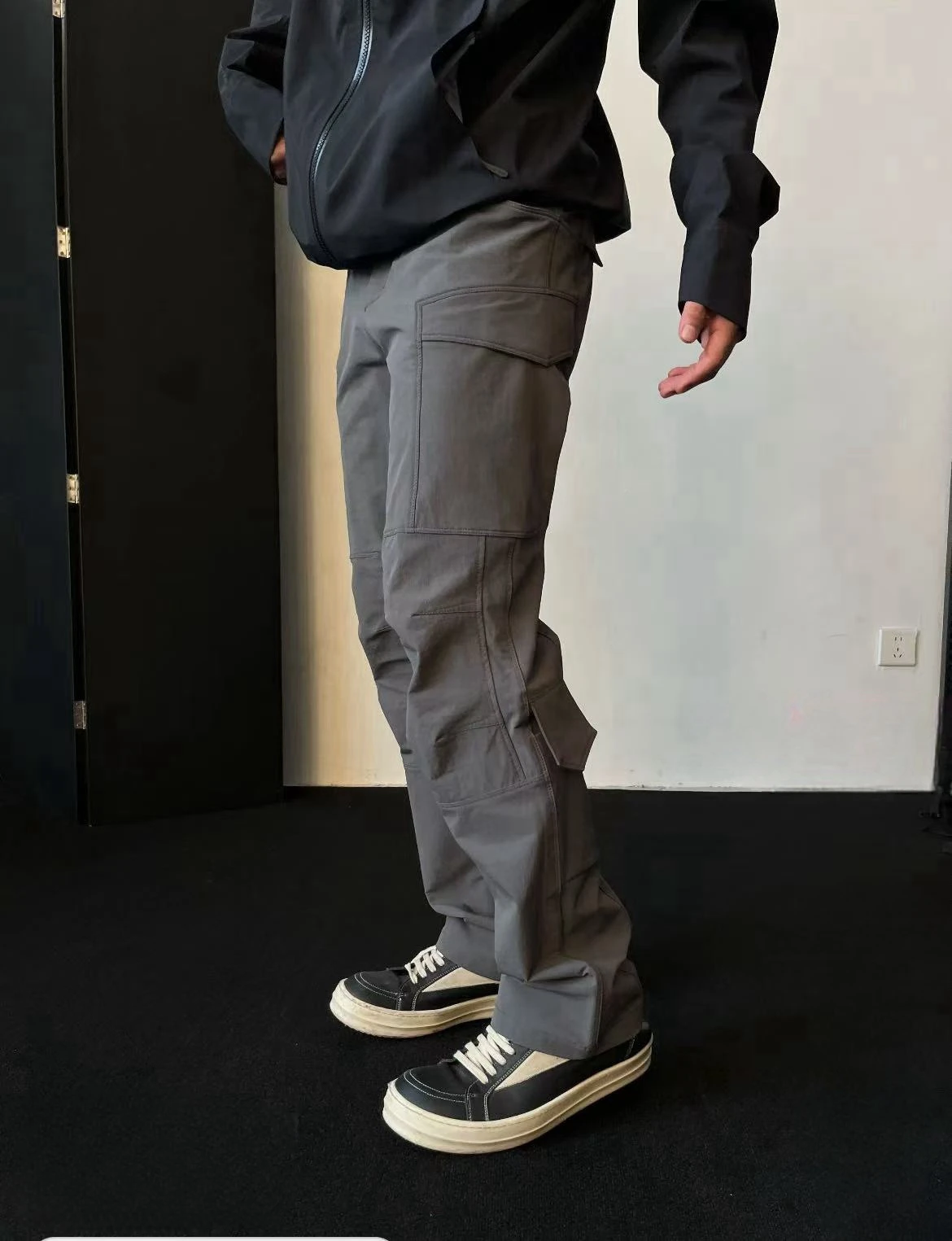 

American Sle Loose Straight Leg Spring Autumn Outdoor AR Mountain Climbing Pants Skiing Men's Casual Outdoor Function DRAC