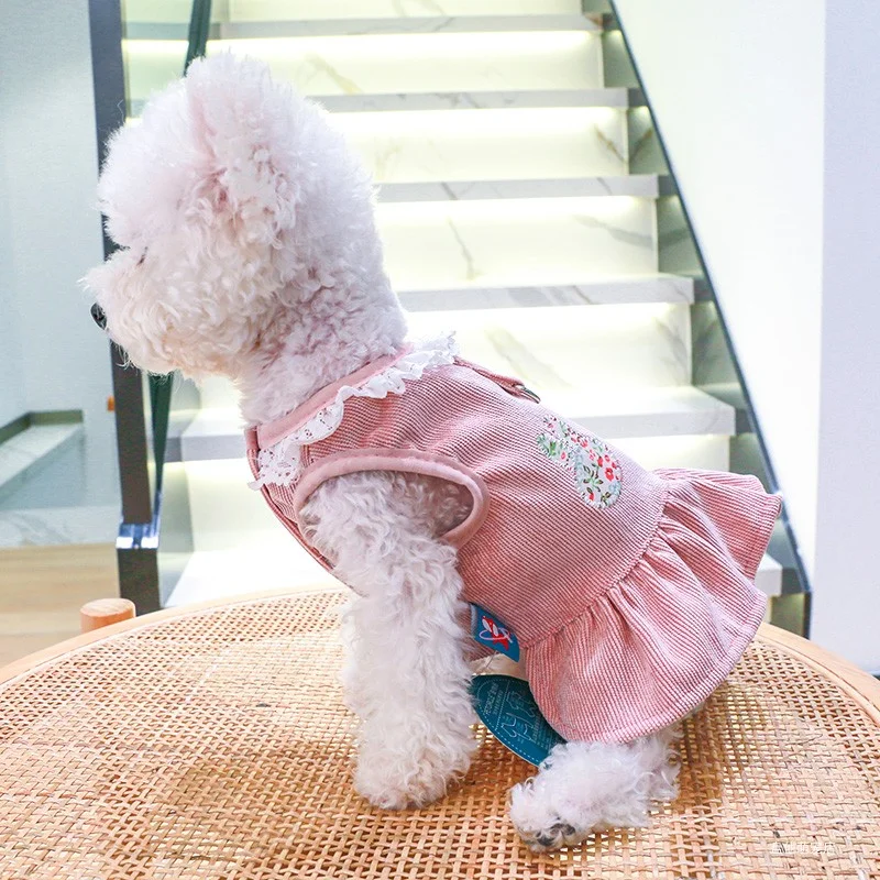 1PC Pet Clothing Cat Dog Spring and Autumn Thin Pink Rabbit Princess Dress with Towing Strap, Suitable for Small and Medium Dogs