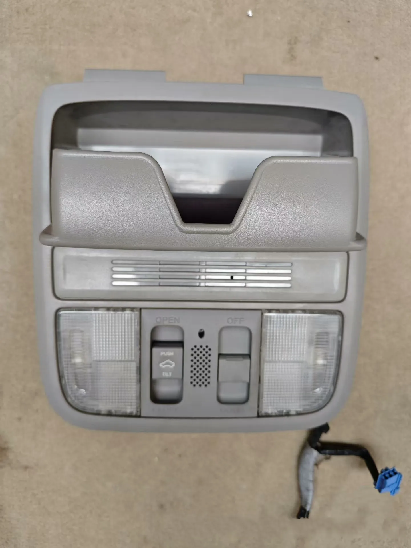 

Оригинальный быстрый люк на крыше, корпус для очков, внутренний потолочный светильник в сборе для Honda Accord Crosstour 2011-13