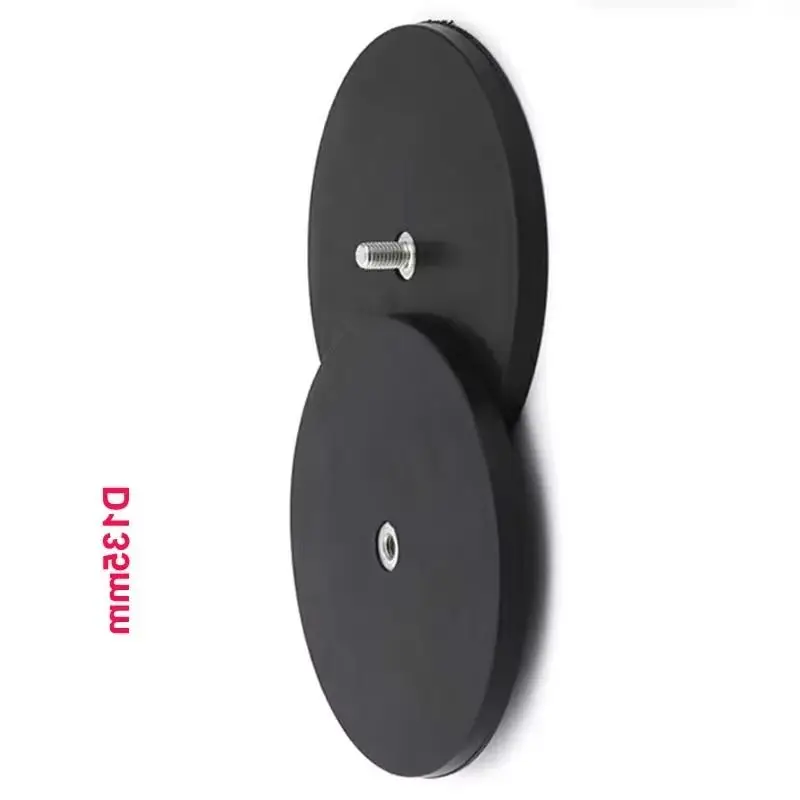 

1/2 шт. 135-мм кронштейн для крепления на присоске с резиновым покрытием и внутренней резьбой M6/8, резиновый магнит выдерживает 55 кг.