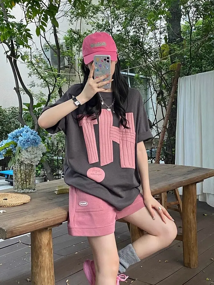 

Fashion Sportswear Set Women's Summer Short Sleeved Shorts Korean Version Loose and Age Reducing Casual Two-piece Set