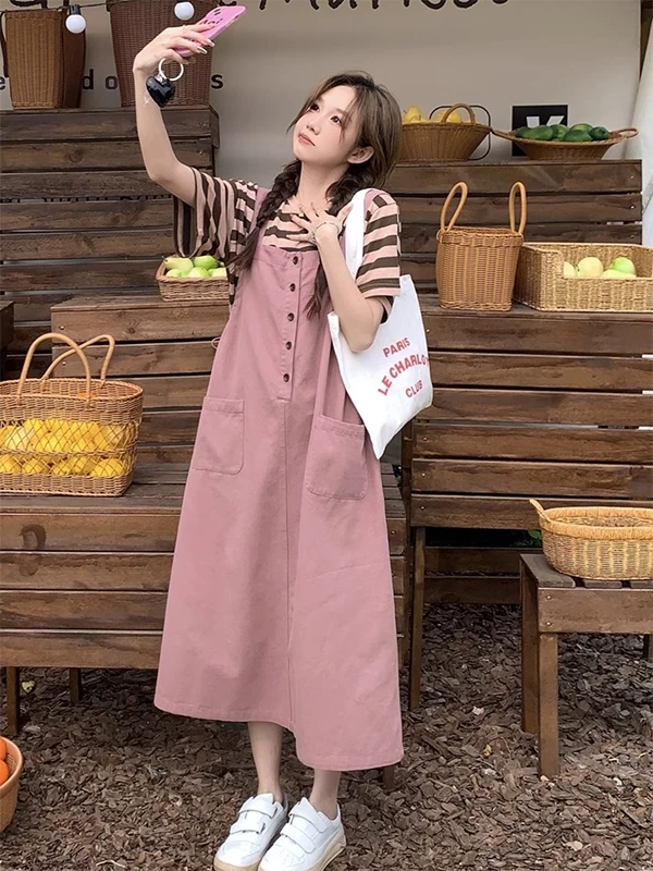 

Комплект женской летней рабочей одежды в корейском стиле большого размера (до 300 фунтов): полосатая футболка с коротким рукавом и комбинезон, комплект из двух предметов