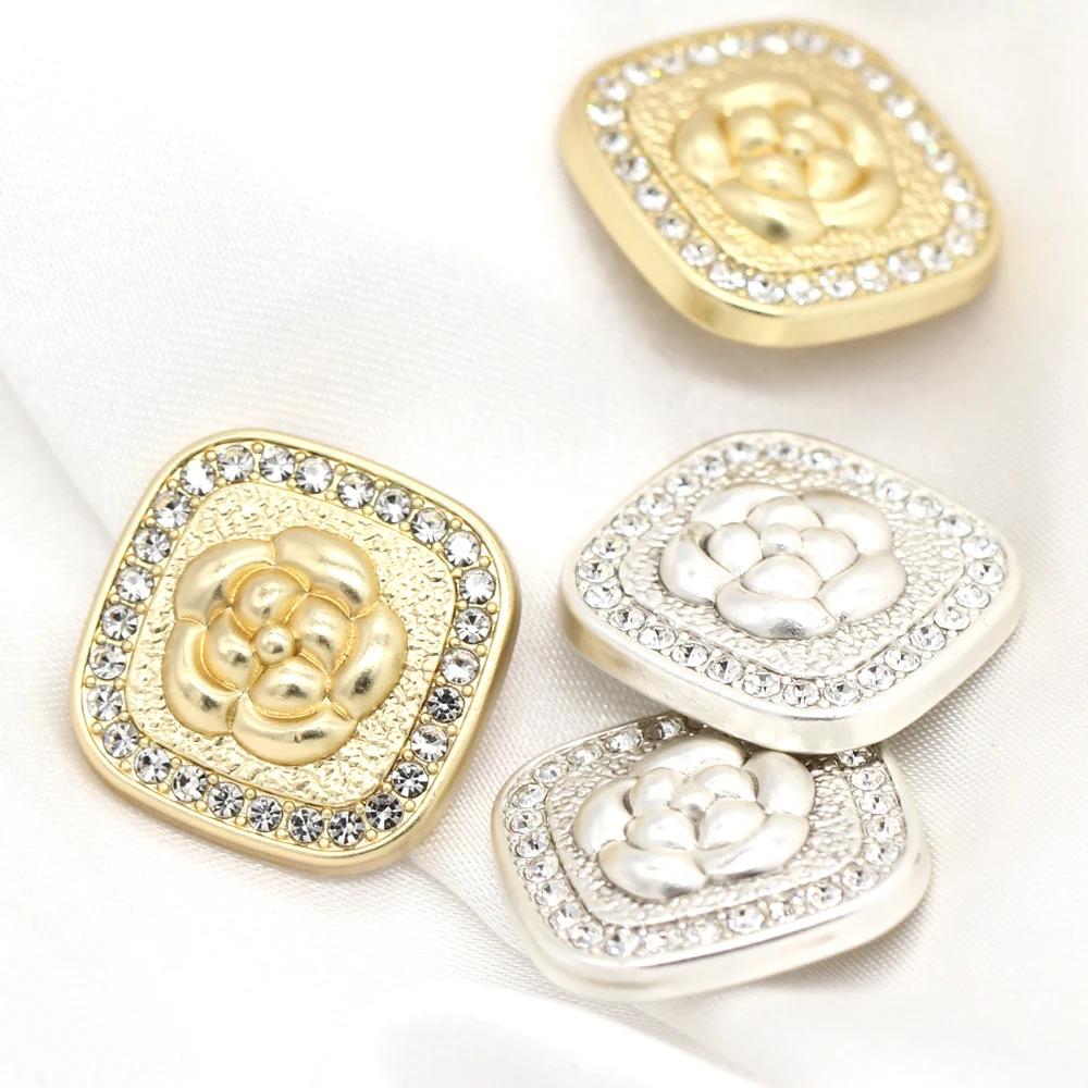 HENGC Retro Square Shape Flower Metal Shank Buttons For Sewing Women Coat Jacket Jewel Handmade Decorations DIY Crafts Wholesale