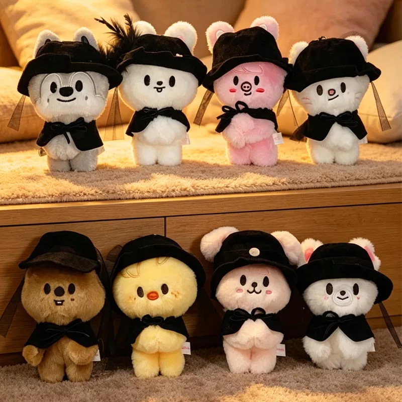 

Straykids skzoo doit flash magnetic suction bean eye doll FELIX Han Zhicheng bamboo hat suction iron pendant gift in stock