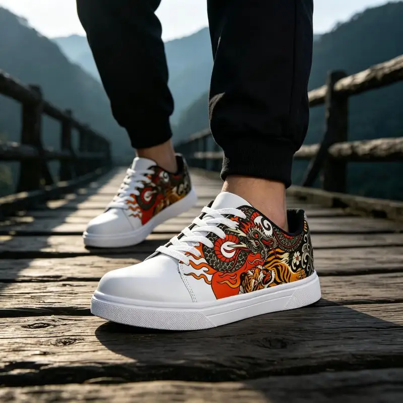 Zapatillas para correr en carretera para hombre y mujer, zapatillas blancas con suela estampada, varios tamaños disponibles, estilo de tatuaje con estampado de tigre y dragón