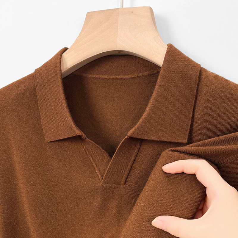

Men's pullover sweater with V-neck, business casual polo , keeping warm with wool . cashmere sweater.High-quality men's clothing