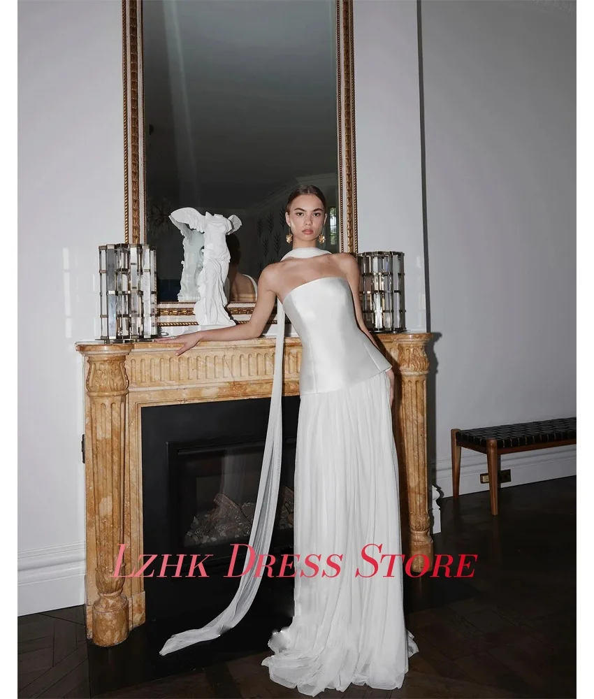 Abito da sera con nastri a trapezio in organza grazioso personalizzato Abiti da cerimonia su misura senza maniche senza spalline di alta qualità