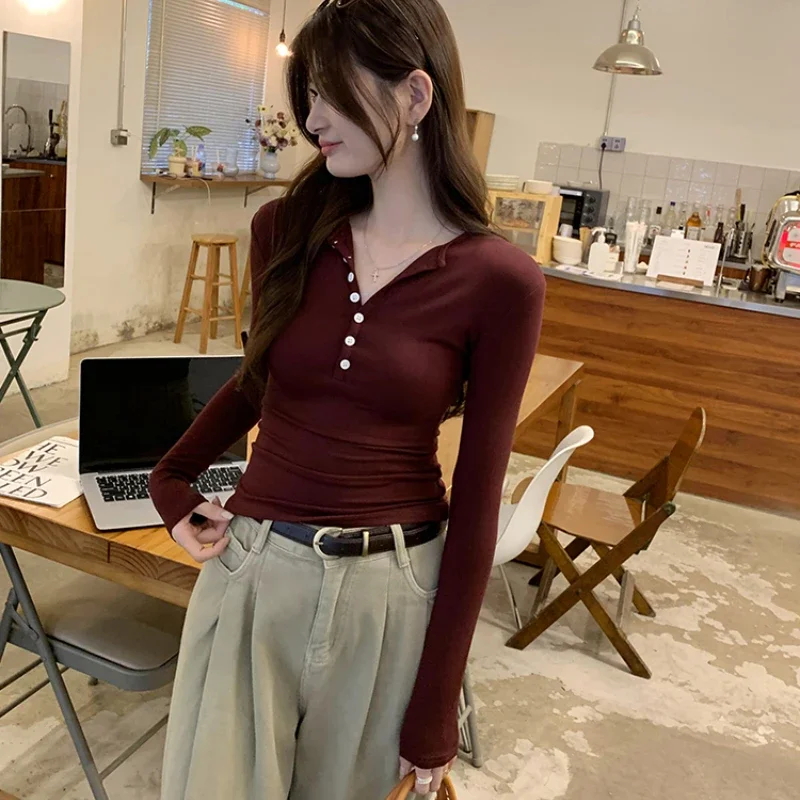 Camisetas informales para mujer, Tops tejidos con botones y cuello redondo, camiseta cómoda de manga larga para mujer, camisas ajustadas para primavera 2026