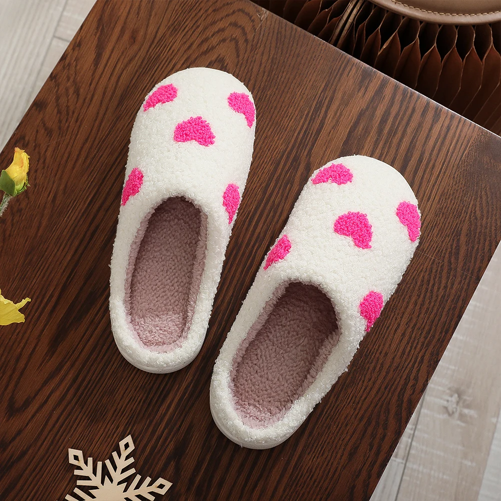 Plush Heart Slippers Slip-on House Shoes Non Slip Soft Furry Slippers Comfortable Fluffy Love Slippers Breathable for Men Women