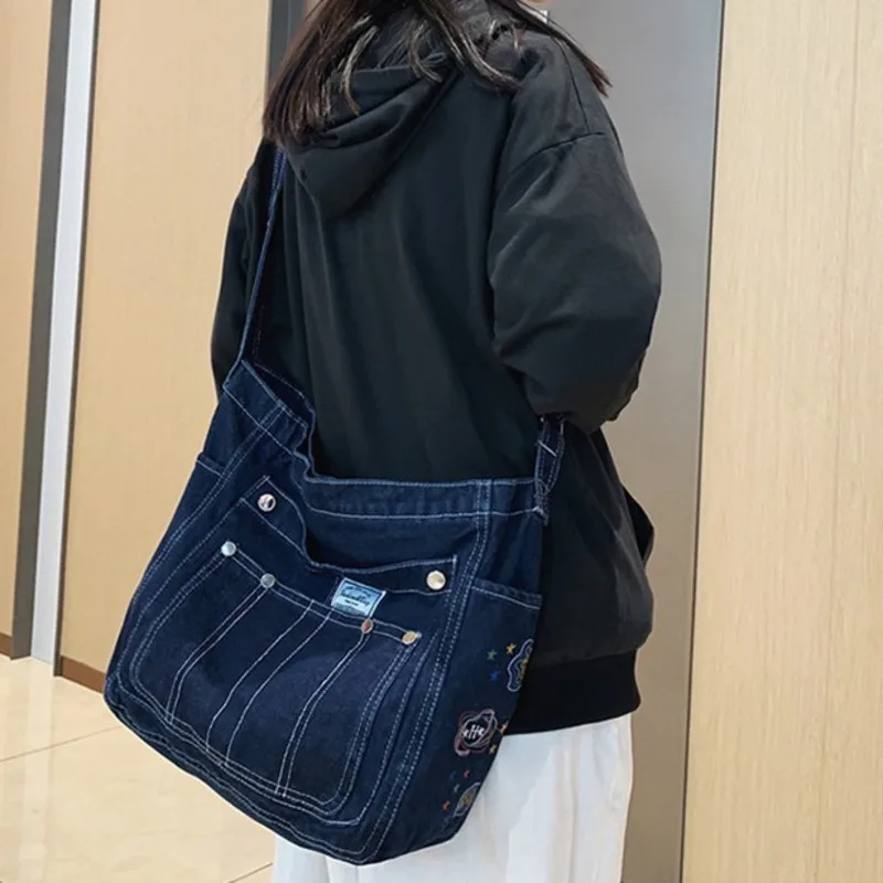 Bolsa de ombro jeans versátil para mulheres, grande capacidade, bolsa casual tiracolo, bolsa mensageiro de alta qualidade, moda luxuosa, clássica, uma