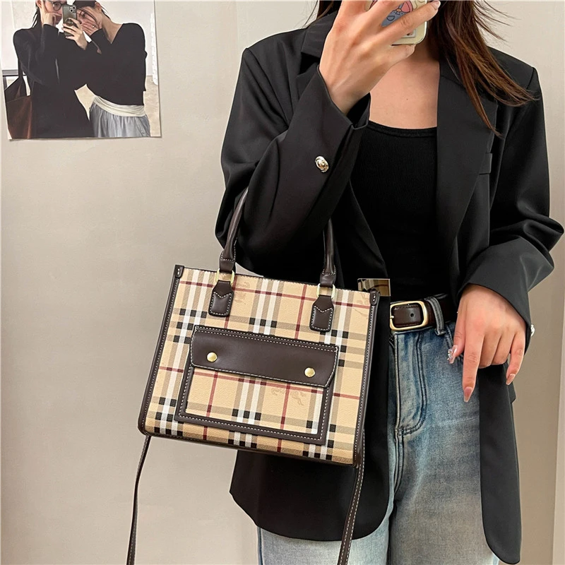 

Classic Trendy Diaper Bag For Women Elegant Crossbody Handbag Luxury Designer Minimalist Vintage Large Capacity Tote Bag