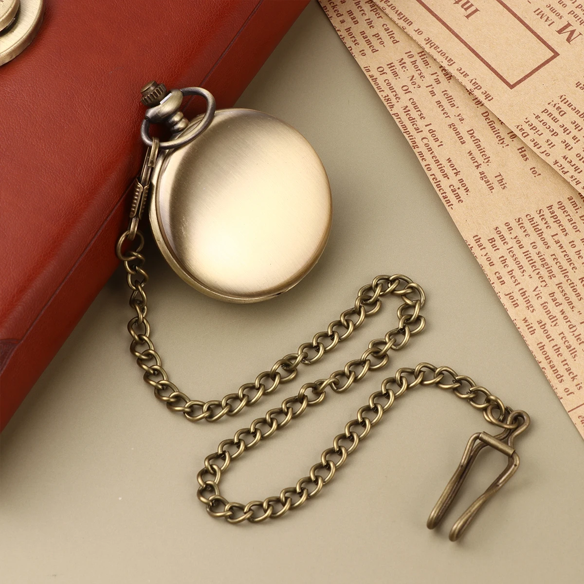 

Vintage Pocket Watch Quartz Watches for Men Retro Classic Long Chain Necklace Decorative Clothing Accessory Practical