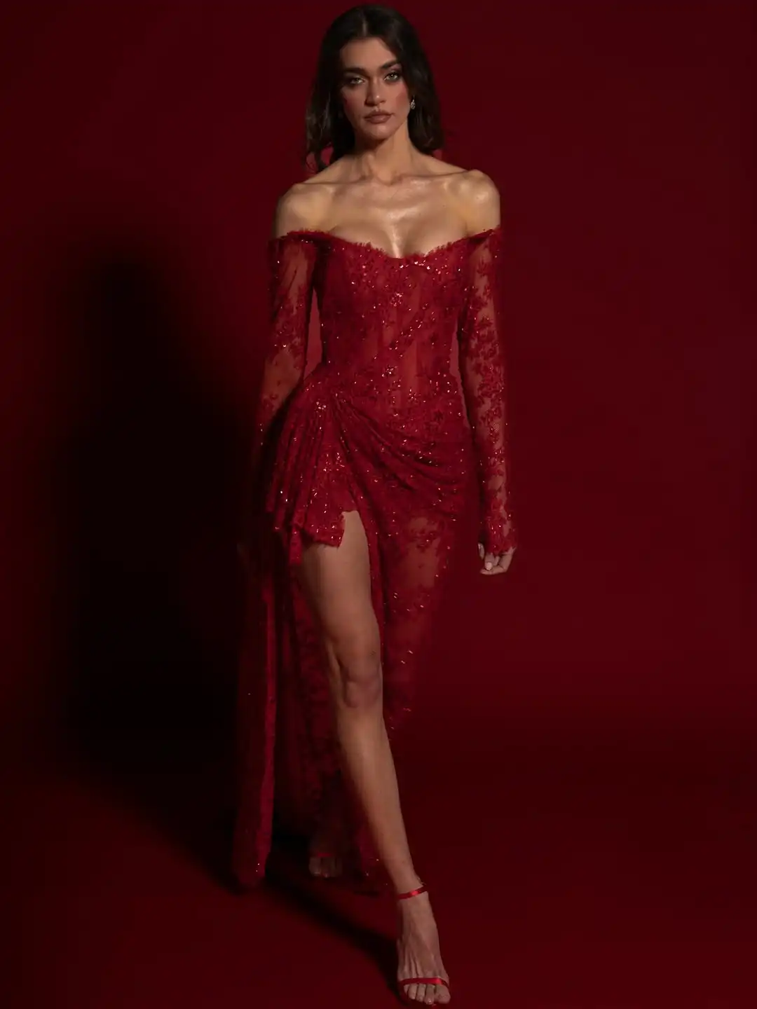 Ofherown 2026 Rotes Off-Shoulder-Pailletten-Abendkleid, transparente Spitze, lange Ärmel, hoher Schlitz, Abendkleid, Party, roter Teppich, Vestido de Gala