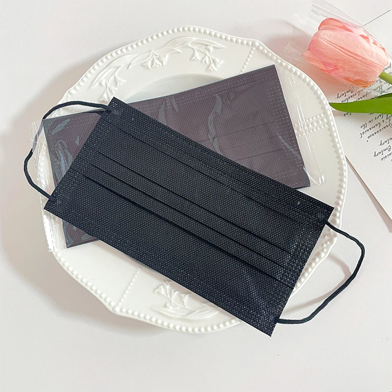 

Disposable Thin Non-Woven Fabric Bla Mask ex Ultra-Thin Single Layer Breathable Summer Face Mask 50 Pieces Pa