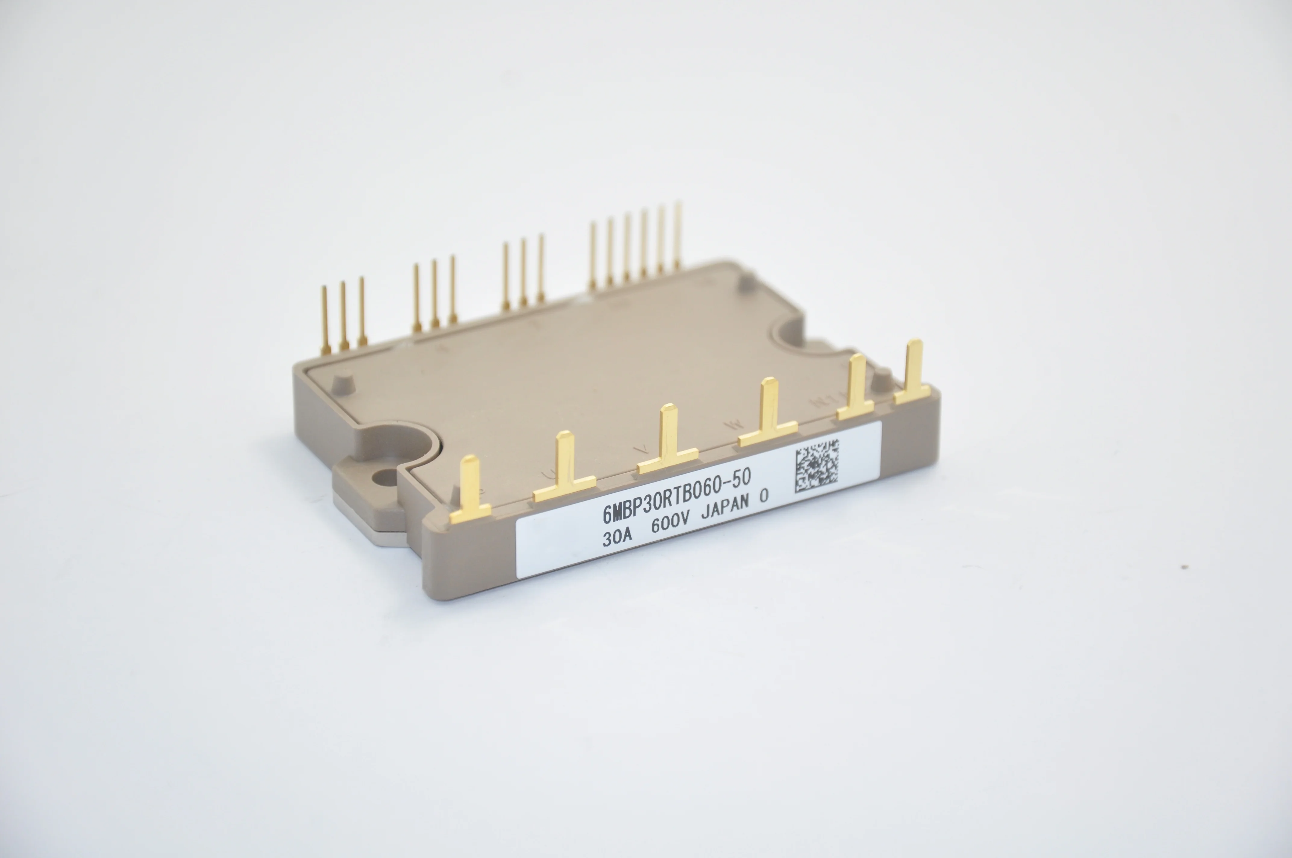 

6MBP30RTB060-50 МОДУЛЬ IGBT В НАЛИЧИИ