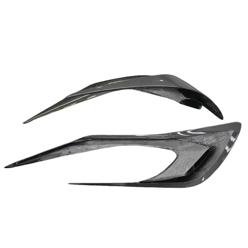 

Премиальные детали для тюнинга: Комплект обвеса BatFury Aero Style из сухого карбона для переднего бампера с вентиляционными отверстиями