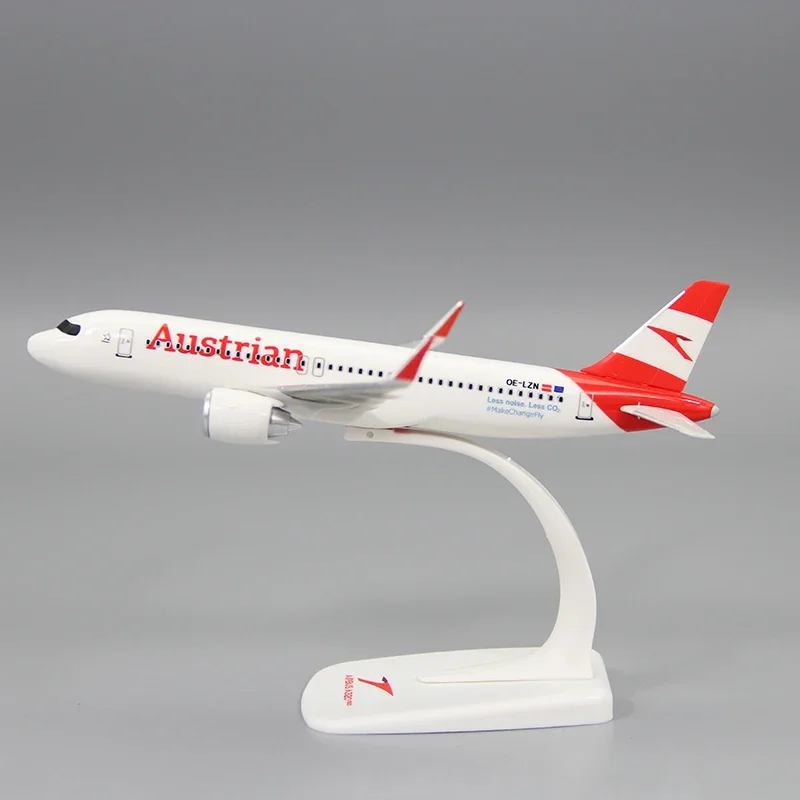 1:200 Scale A320 A320neo Austrian Airplane Aircraft Plane ABS Plastic Assembly Model Toy