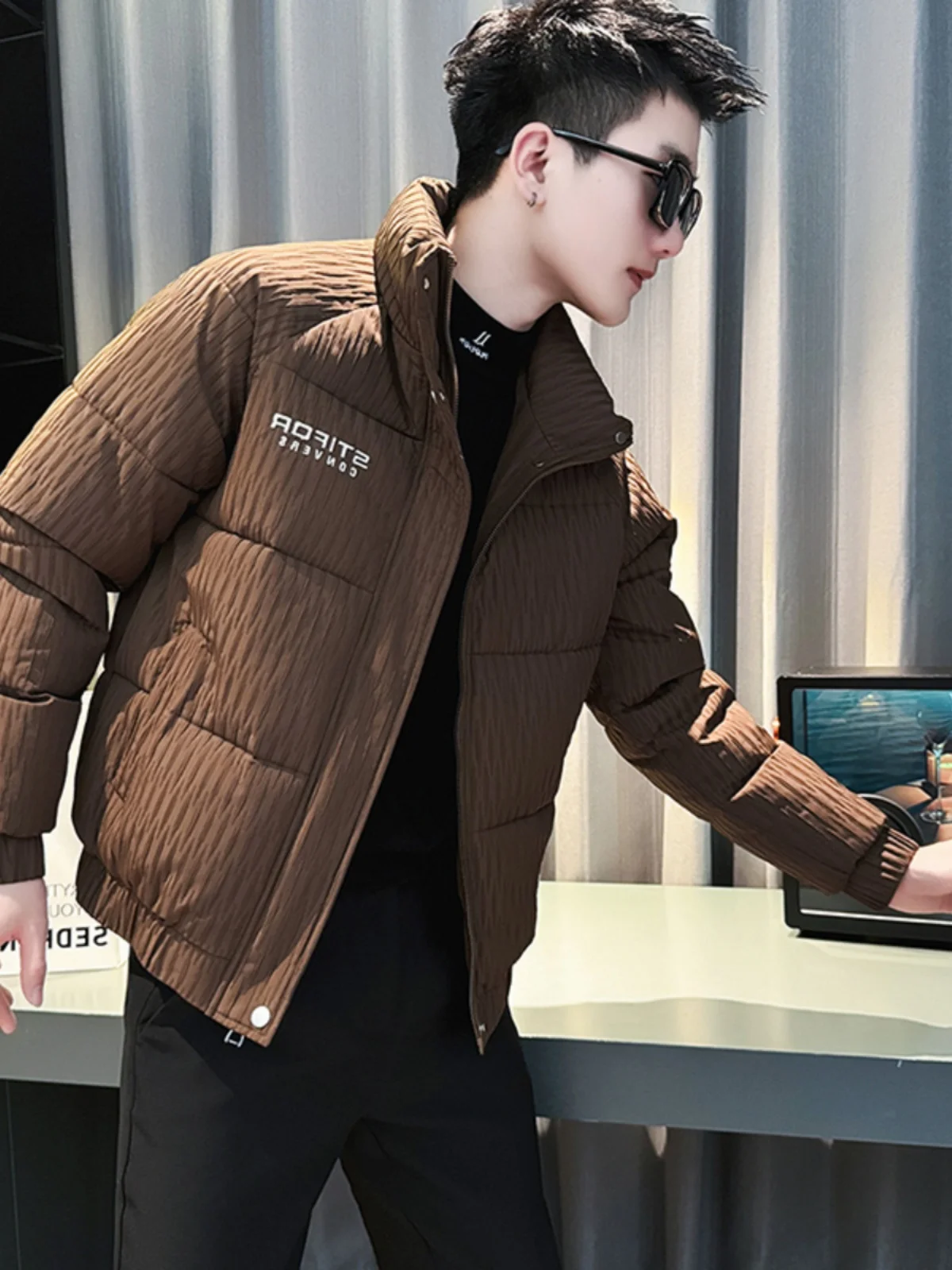 

Мужская зимняя утепленная куртка из хлопка с пуховым наполнителем, молодежная, теплая, модная, с воротником-стойкой, стандартной длины, Cleanfit Sle