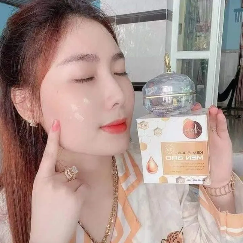 Kem Face Men Gạo 25g Nicos: Trắng Sáng Đều Màu Da. Hỗ Trợ Giảm Thâm Sạm Nám Tàn Nhang, Se Khít Lỗ Chân Lông.