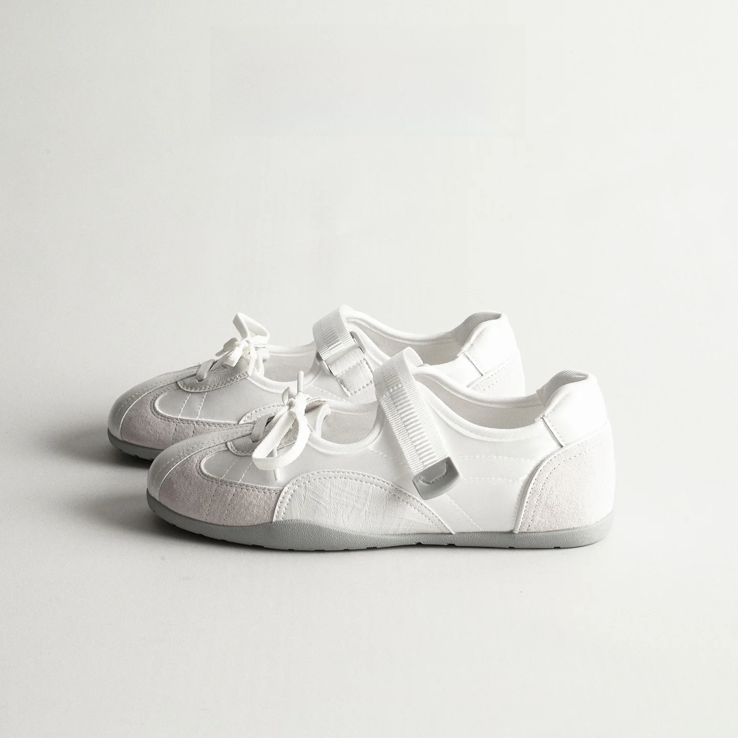 Summer 2026 White Genuine Leather Ballet Flats Women's Mary Jane Shoes Slip-On Casual Low Heel round Toe Rubber Outsole